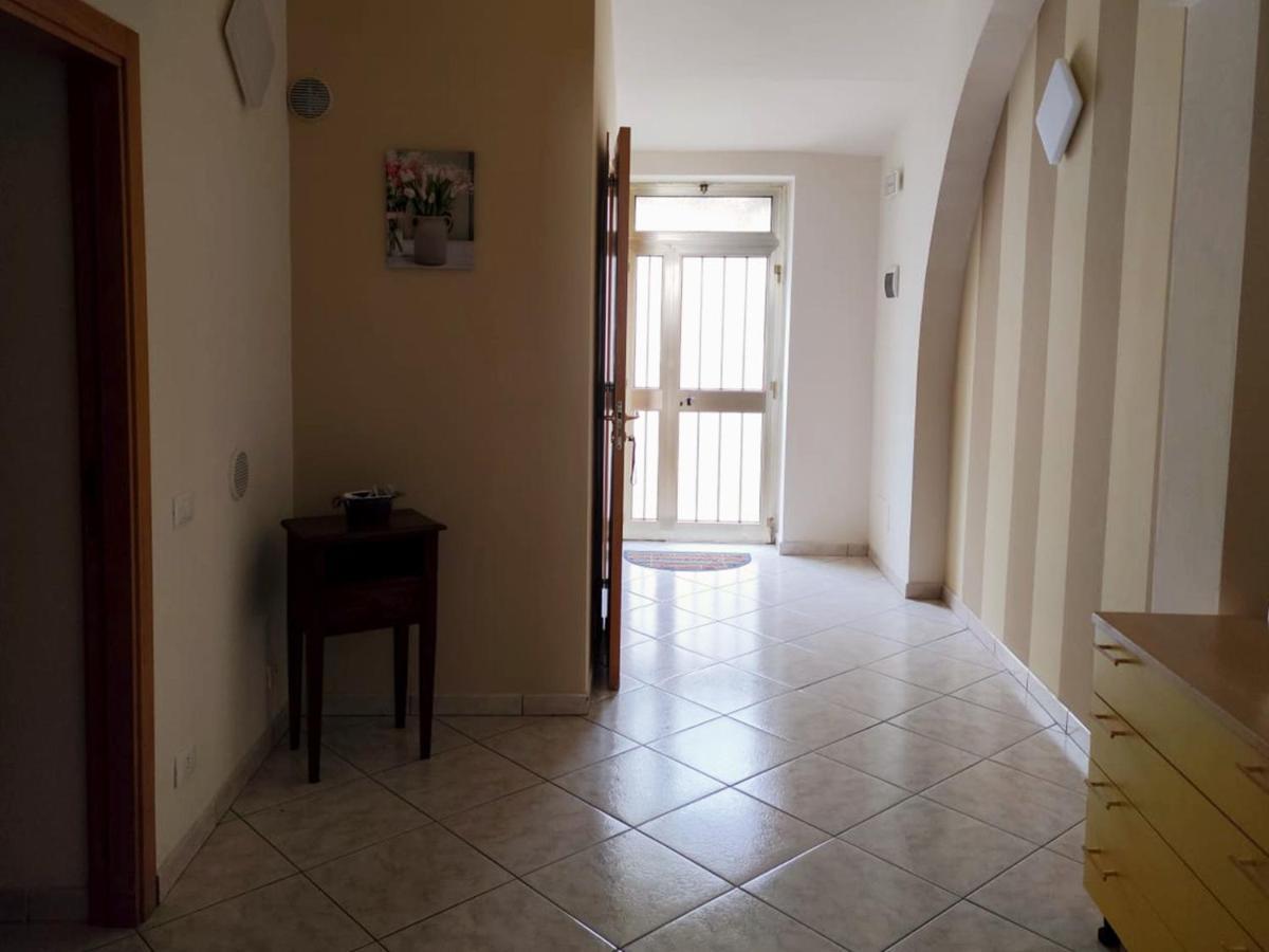 Вилла Borgo Antico Портоканноне Экстерьер фото