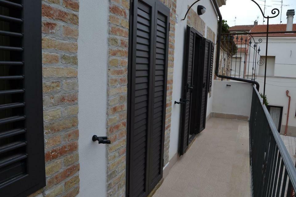 Вилла Borgo Antico Портоканноне Экстерьер фото