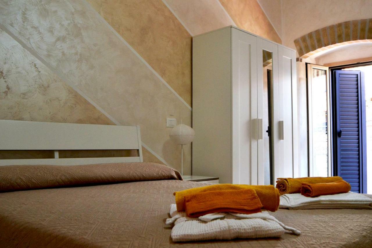 Вилла Borgo Antico Портоканноне Экстерьер фото